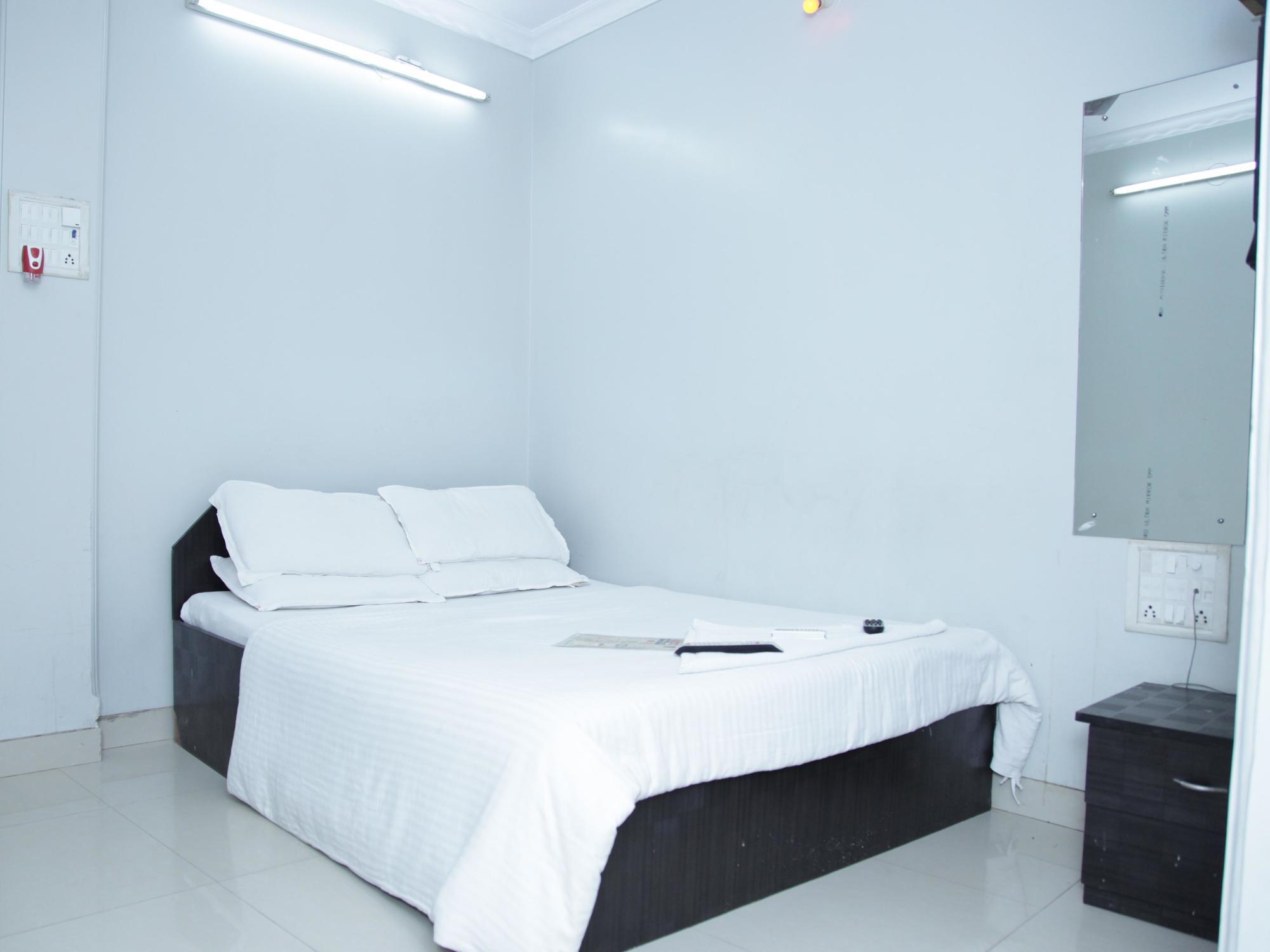 מומביי Hotel Sai Residency מראה חיצוני תמונה