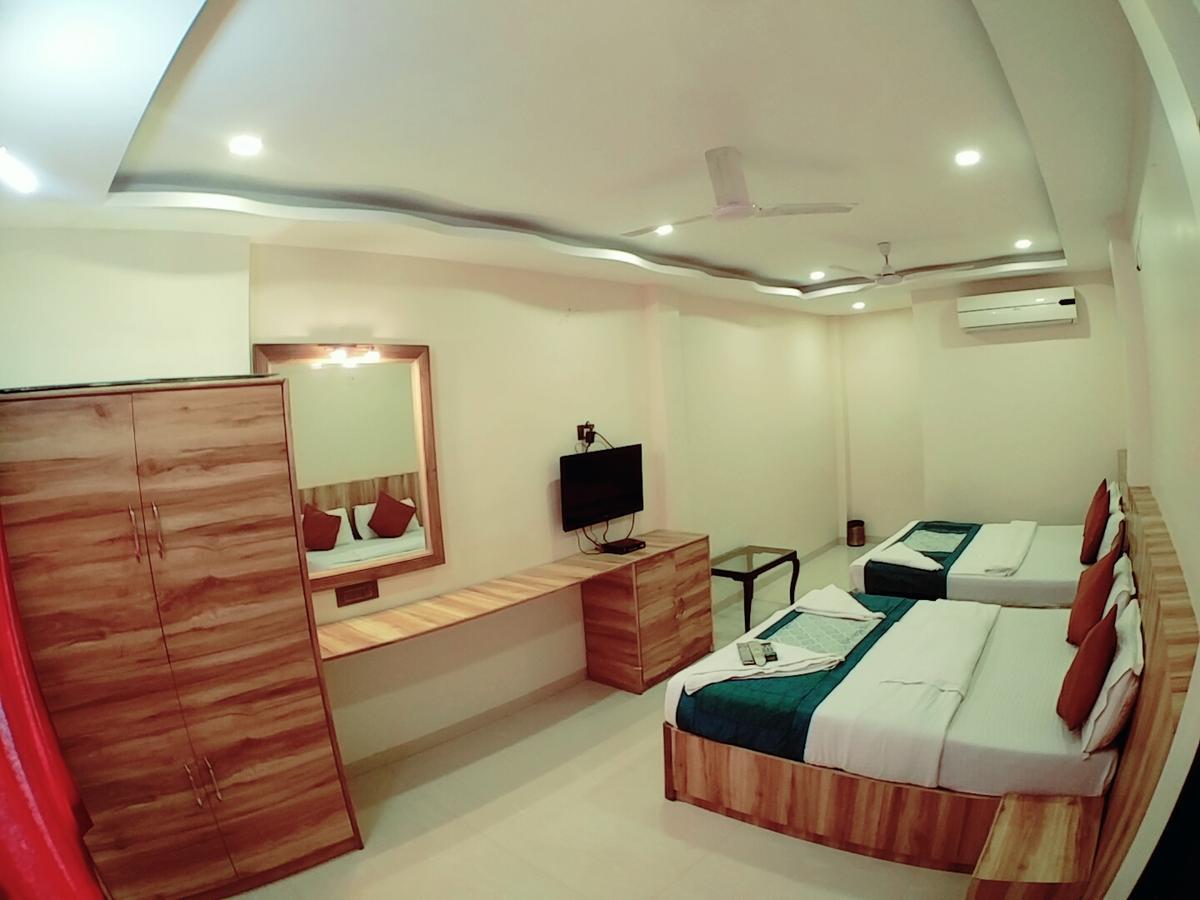 מומביי Hotel Sai Residency מראה חיצוני תמונה