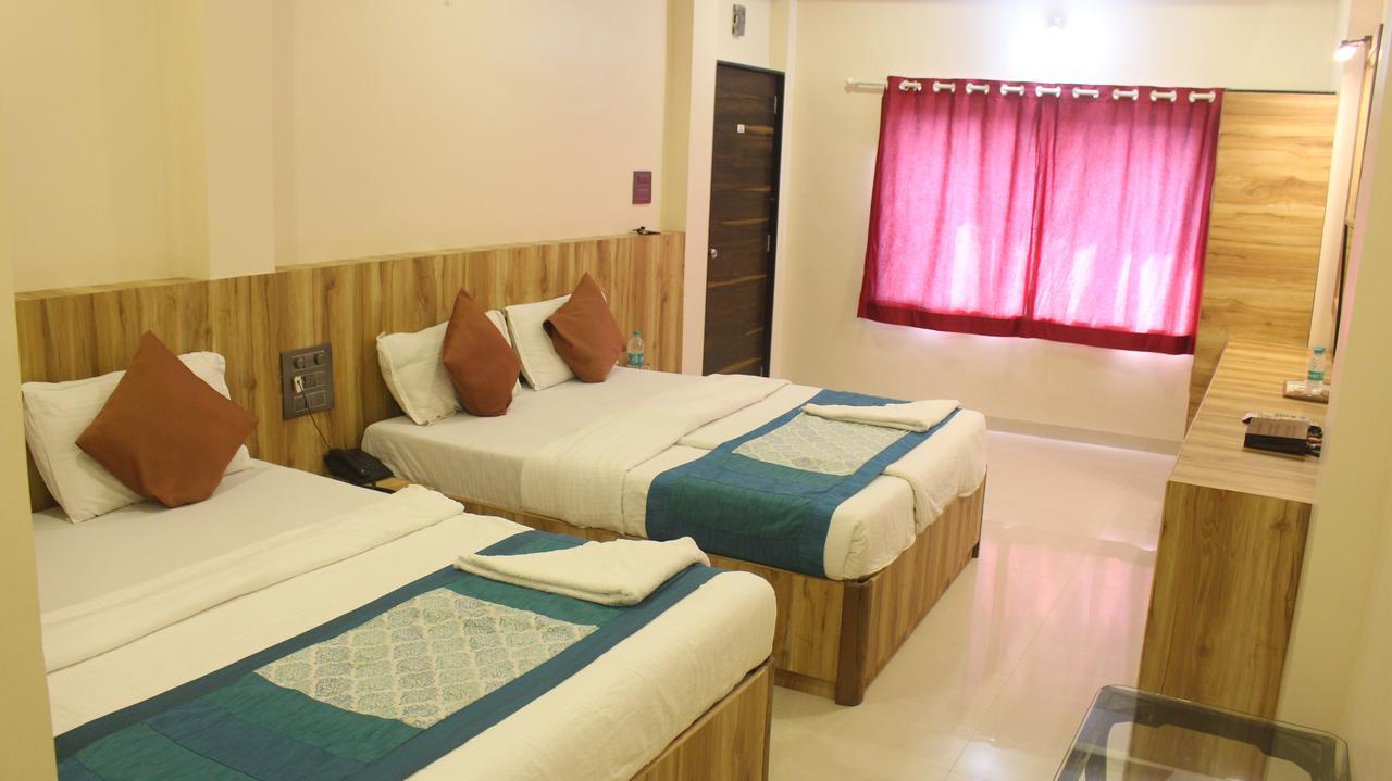 מומביי Hotel Sai Residency מראה חיצוני תמונה