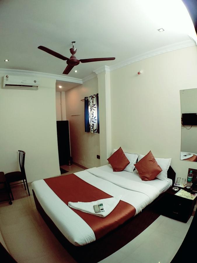 מומביי Hotel Sai Residency מראה חיצוני תמונה